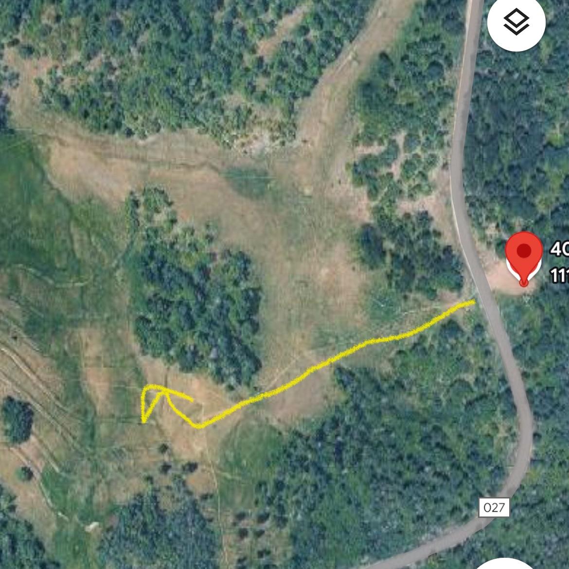 Path from parking lot to ceremony spot. It is very straightforward and you will not get lost, I promise!
