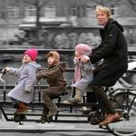 Discover Amsterdam by bicycle