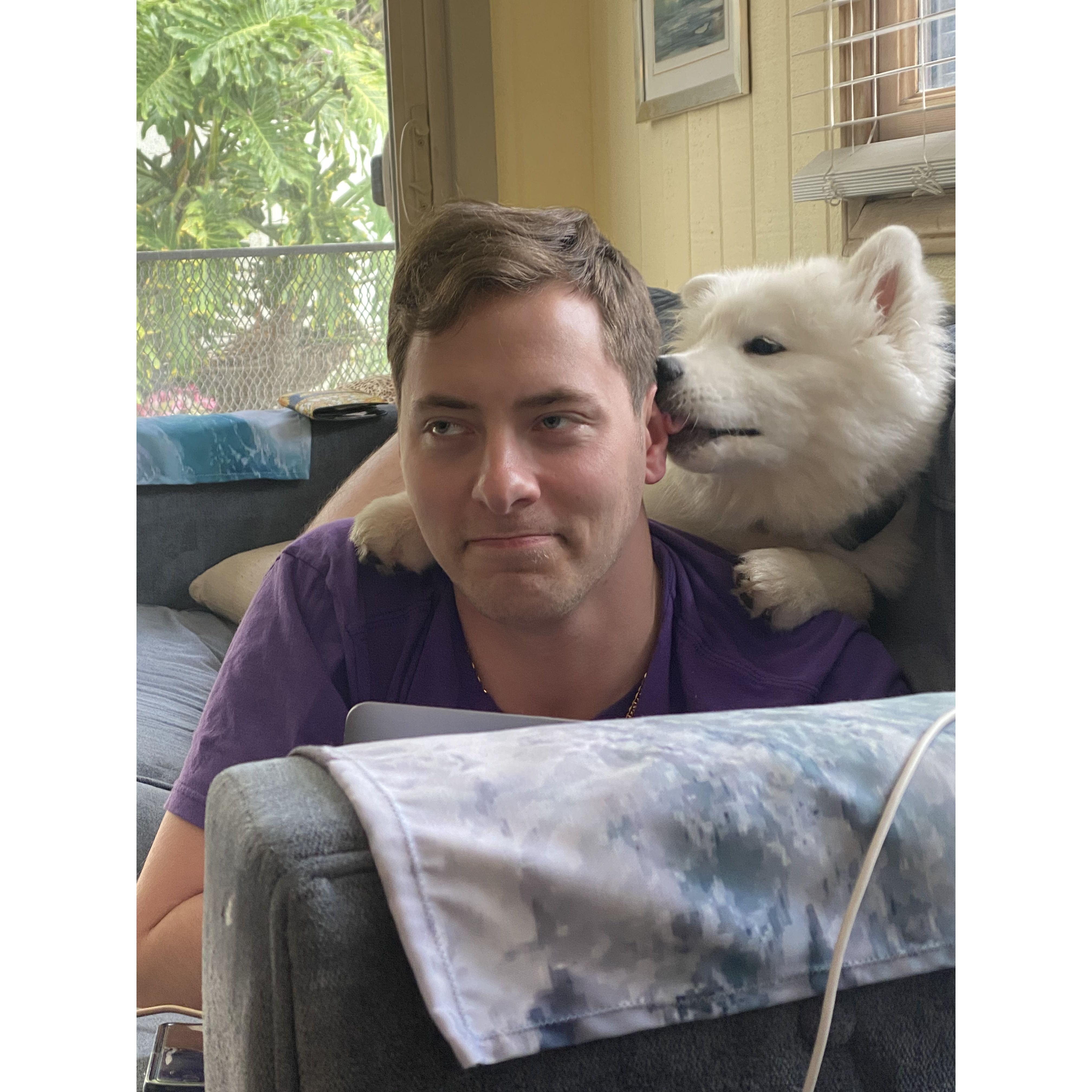 "Hey dad, just to remind you, I'm here. Just here."