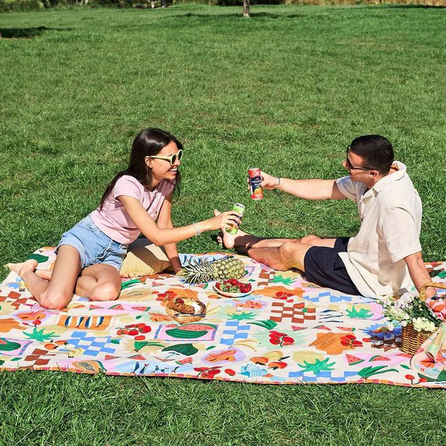 Dock & Bay Picnic Blanket - Supper Club Pattern