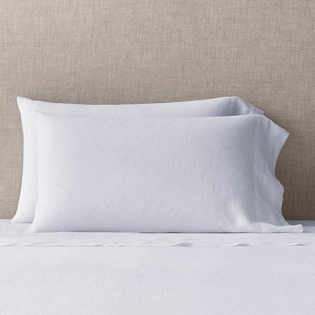 Italian Ultra-Fine Lightweight Linen Pillowcases (King/White)