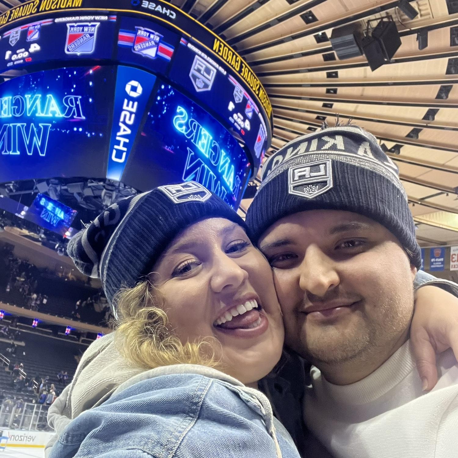 Madison Square Garden! Glass seats! Kings loss though. Aaron was not happy.