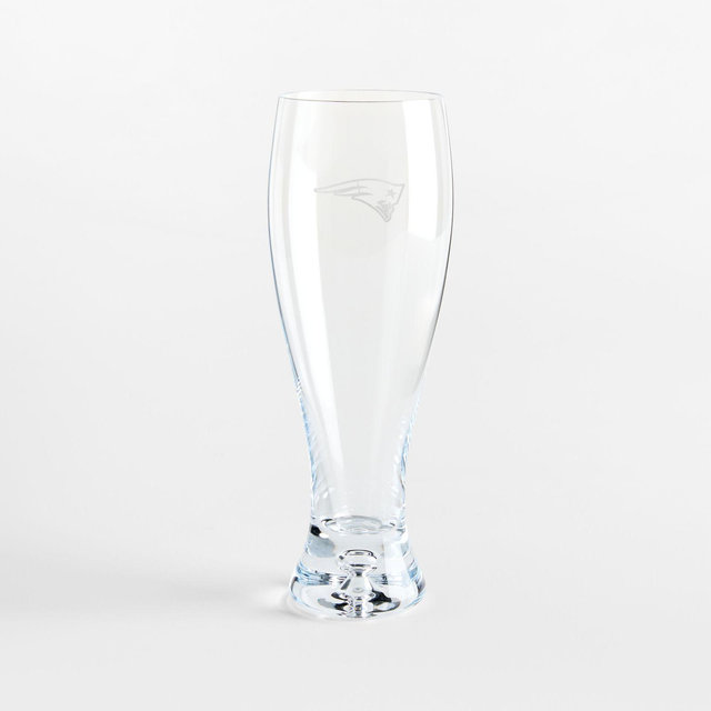 NFL New England Patriots Direction 17-Oz. Hand-Blown Pilsner Beer Glass, Set of 4