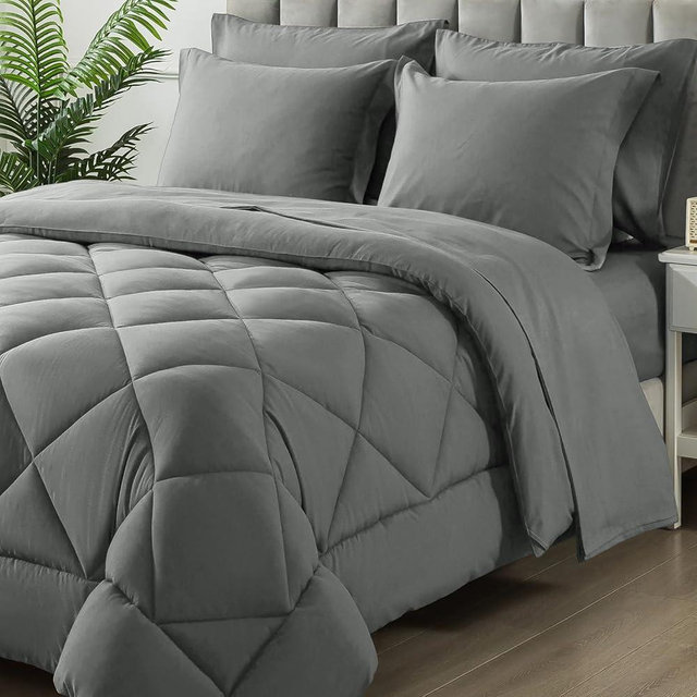 SameBed Queen Size Comforter Set, 7 Pieces Bed in a Bag, Bedding Sets with All Season Soft Quilted Lightweight Comforter, Flat Sheet, Fitted Sheet, 2 Pillow Shams, 2 Pillowcases, Light Grey