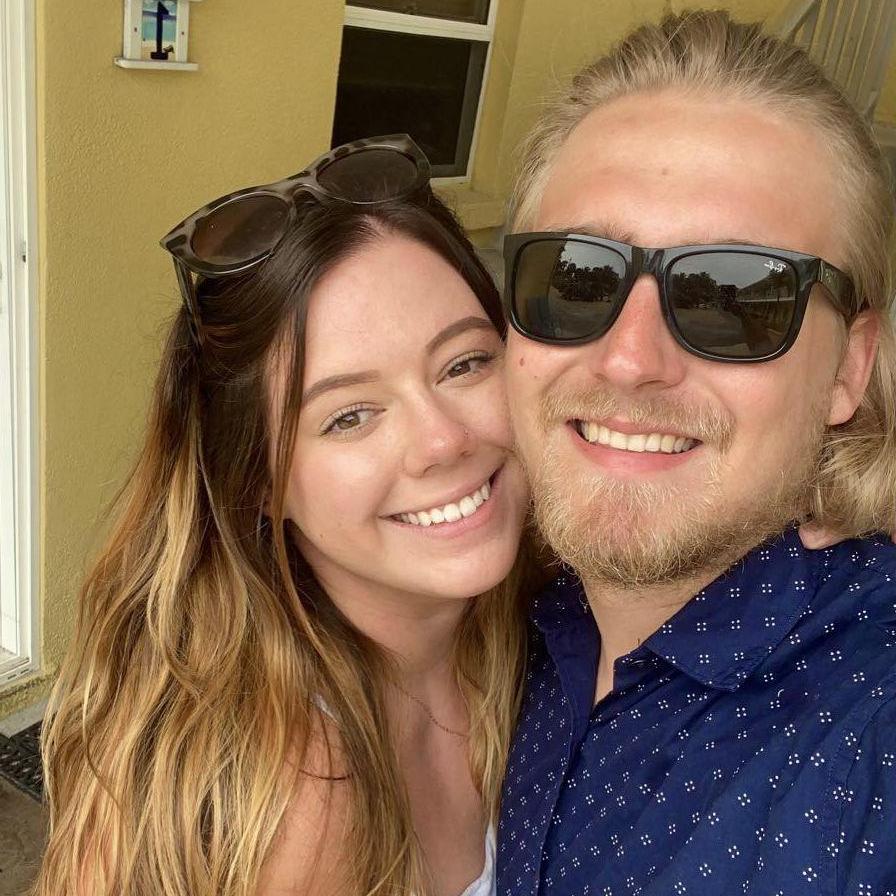 Liz's birthday is Siesta Key 2021!