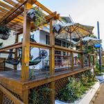 Third Wave Cafe & Wine Bar