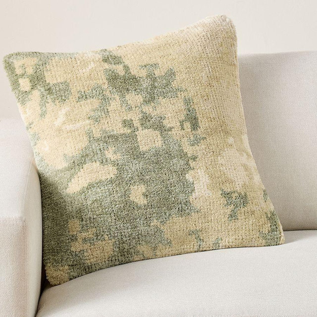 Isla Hand Knotted Pillow Cover, Green Multi, 22"