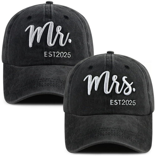 2PCS Mr and Mrs 2025 Hats for Men Women, Adjustable Cotton 3D Embroidered Couples Gifts Baseball Cap