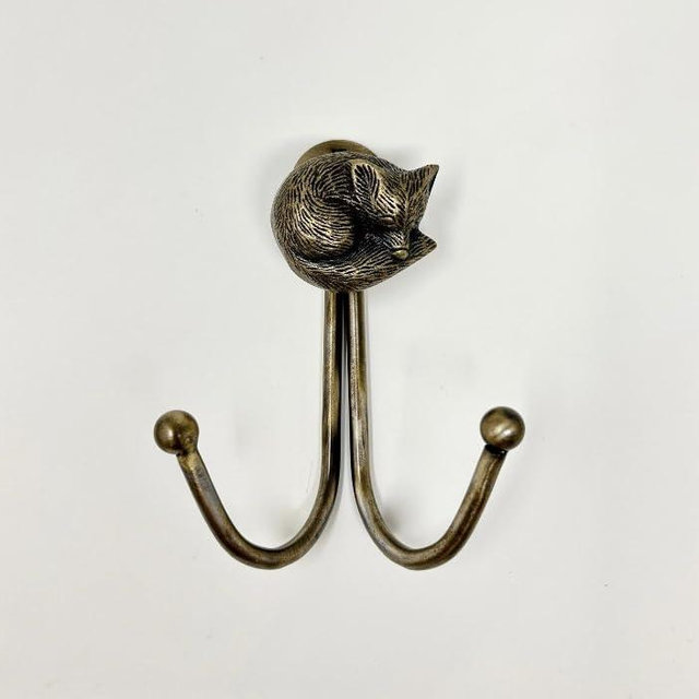 Knobs By Blossom Double Vintage Animal Antique Brass Iron Wall Hook (8. Sleeping Fox)