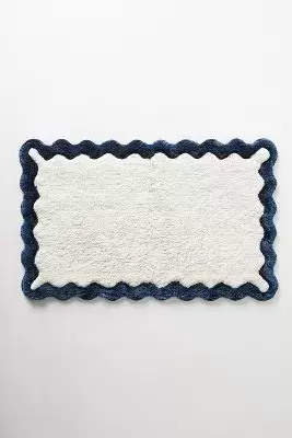 Maeve Scalloped Bath Mat
