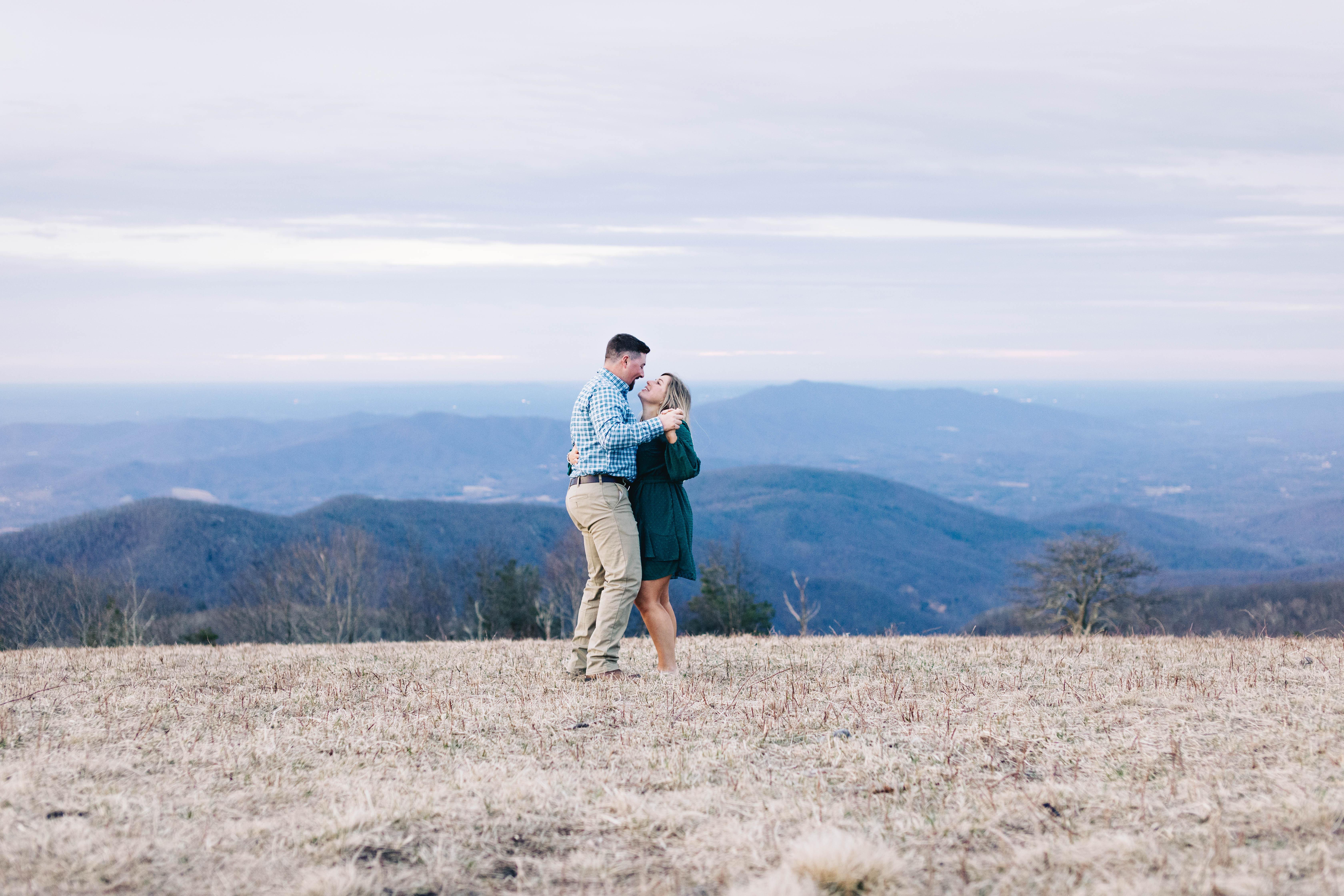The Wedding Website of Nicole Marburger and Daniel Cone