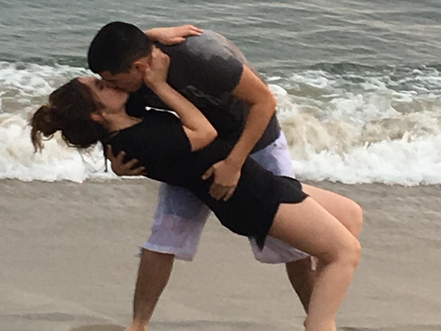 The Wedding Website of Clarissa Minjarez and Francisco Figueroa