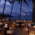 Duke's Waikiki Restaurant Bar
