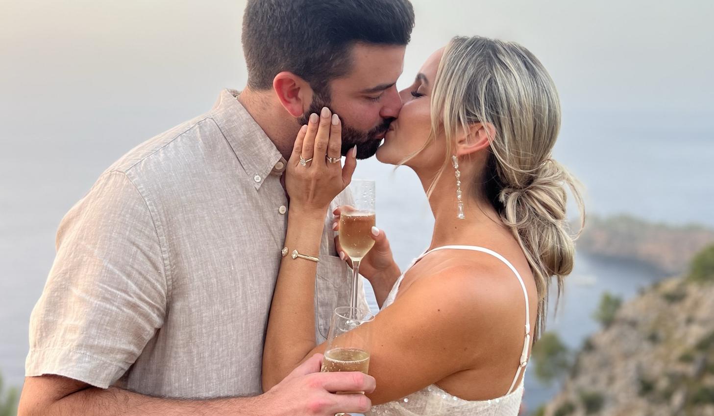 The Wedding Website of Leslie Wood and AJ Williams