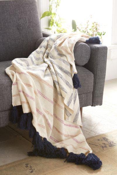 4040 Locust Slidell Throw Blanket