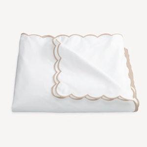 Matouk | Dakota Queen Set in Champagne