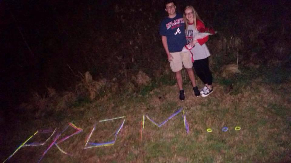 2015 / Officially started dating