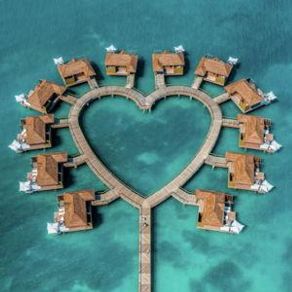 Honeymoon: A special stay