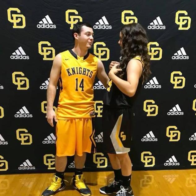 Senior year basketball picture 2018