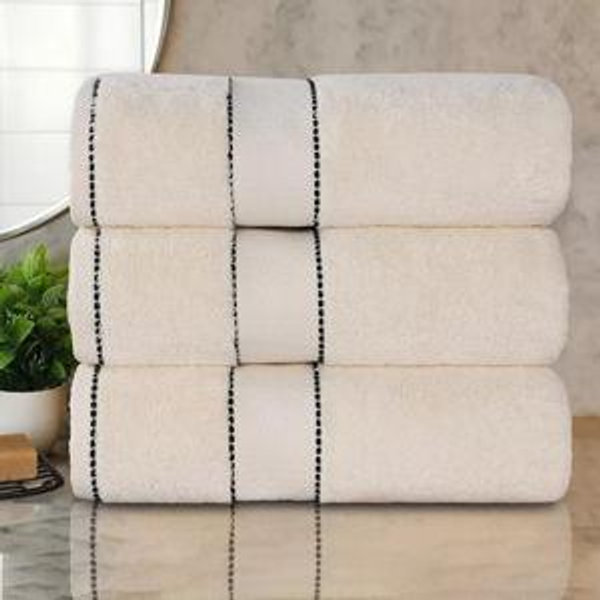 Ultra-Plush Luxury Cotton Towel Set in Ivory Color