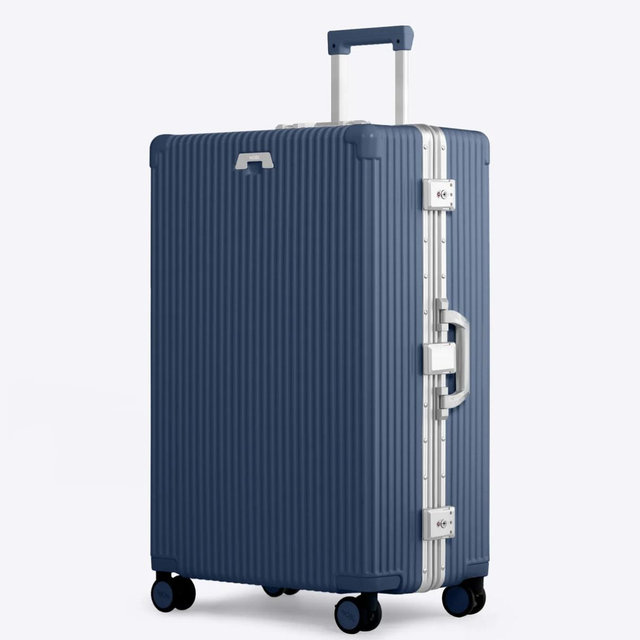 Check-In: All-In-One 28"