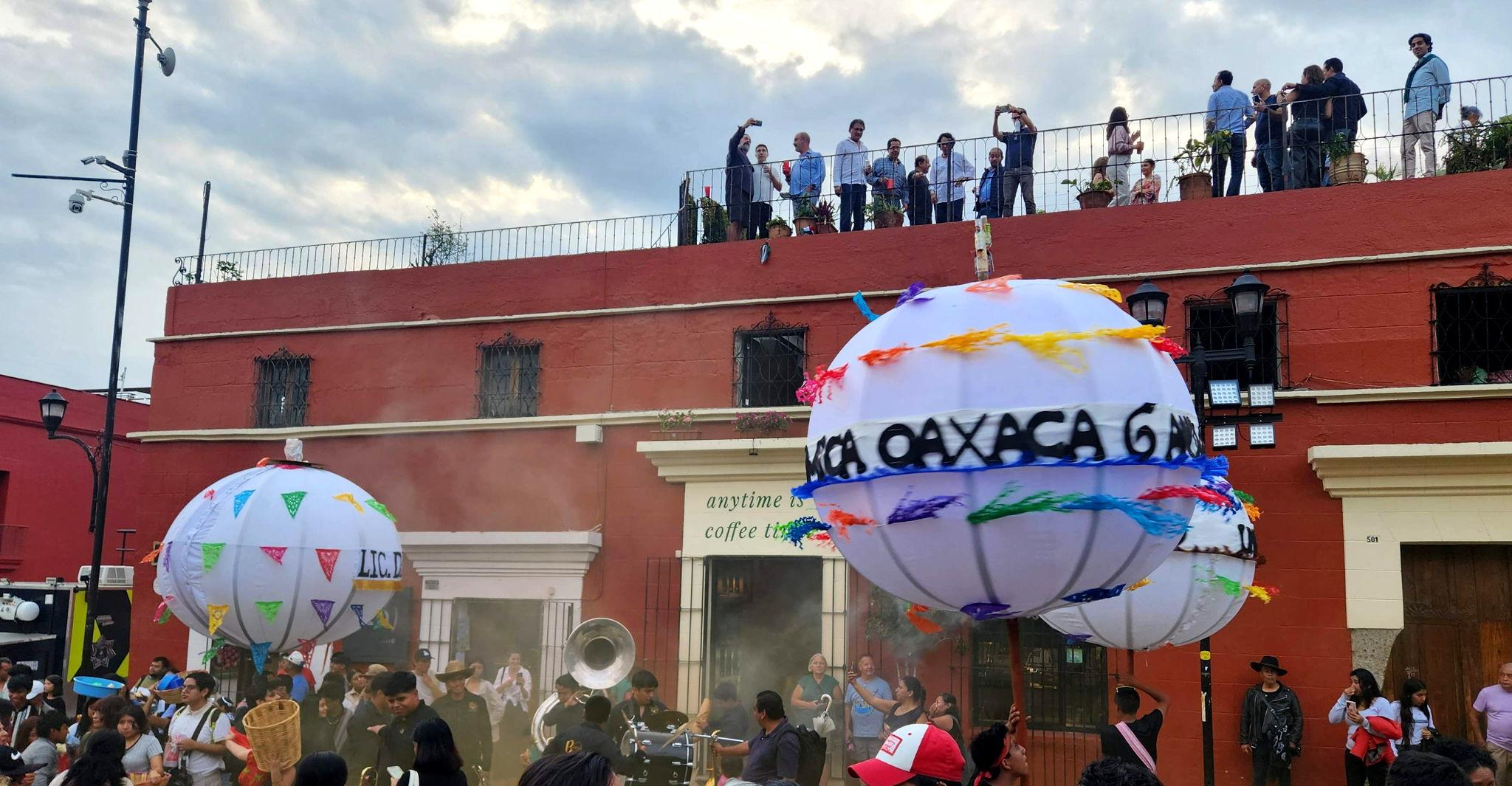 The Wedding Website of Luna Goldberg and Max Halasz