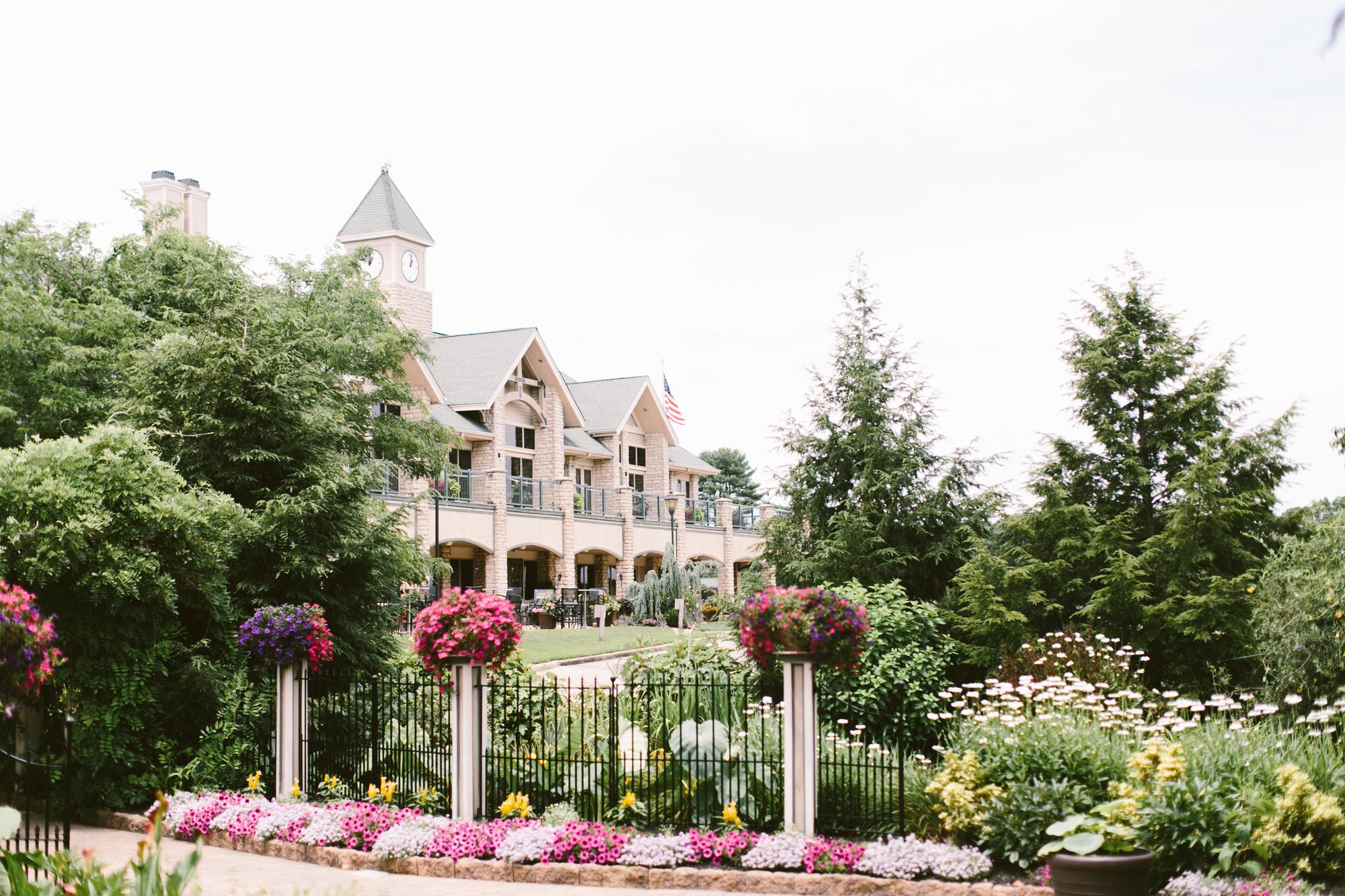 The Wedding Website of Chelsea McKenna and Christian Duclos