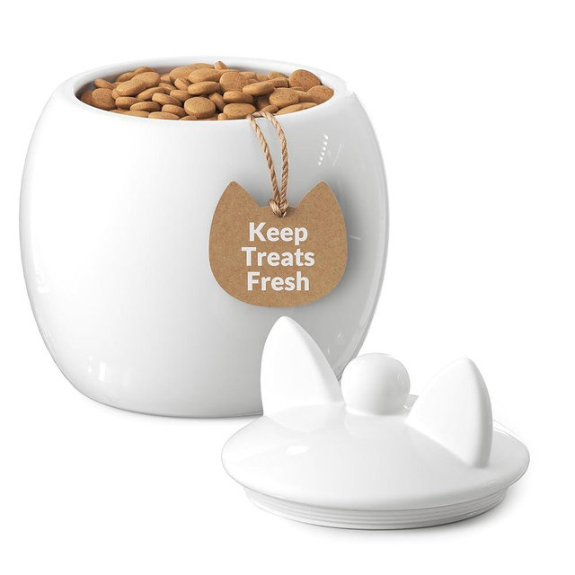 Barnyard Designs Large Cat Treat Container Airtight, Cute Cat Treat Jar, Large Cat Treat Containers with Lids, Rustic Cat Treat Storage Container, Ceramic Treat Jars for Kitchen Counter, White (Cat)