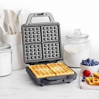 Advanced Waffle Maker