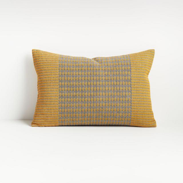 Tasi Pillow 12"x18"