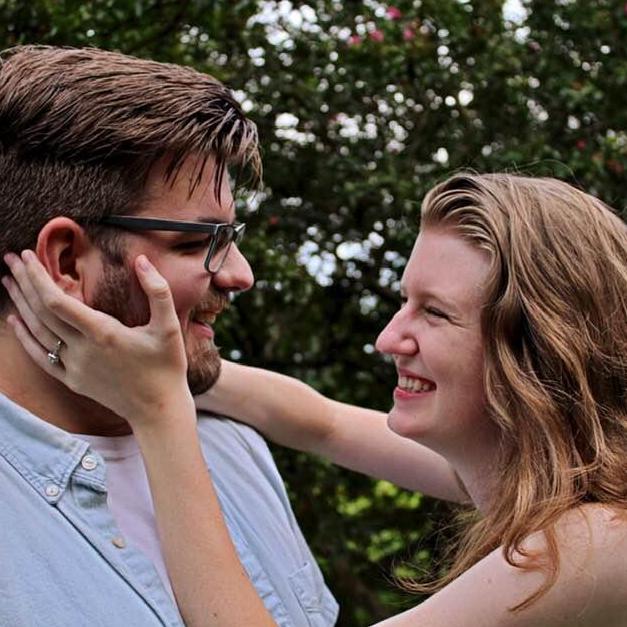 Engagement pictures by Mackenzie Langland