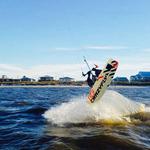 Pirate's Bar And Grill - Kitesurfing & Eating