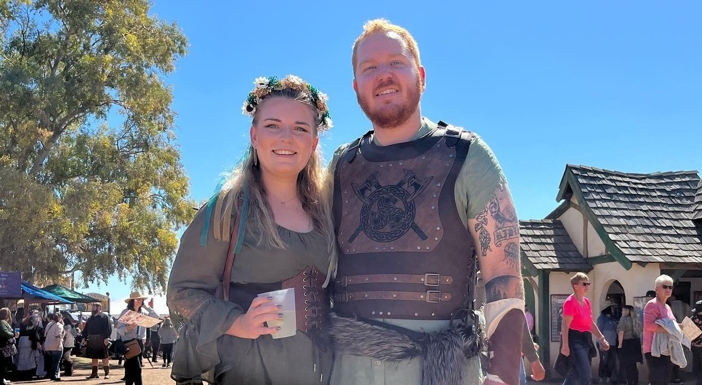 The Wedding Website of Alyx Simon and Hunter Ridley