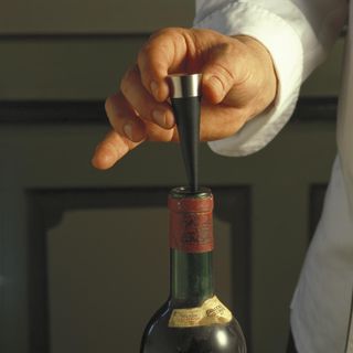 Grand Cru Wine Stopper