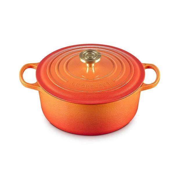Le Creuset Dutch Oven and Heart Knob