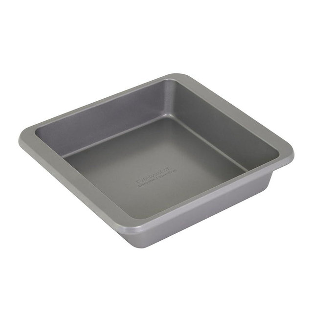 KitchenAid 9in Nonstick Aluminized Steel Square Cake Pan, Contour Silver