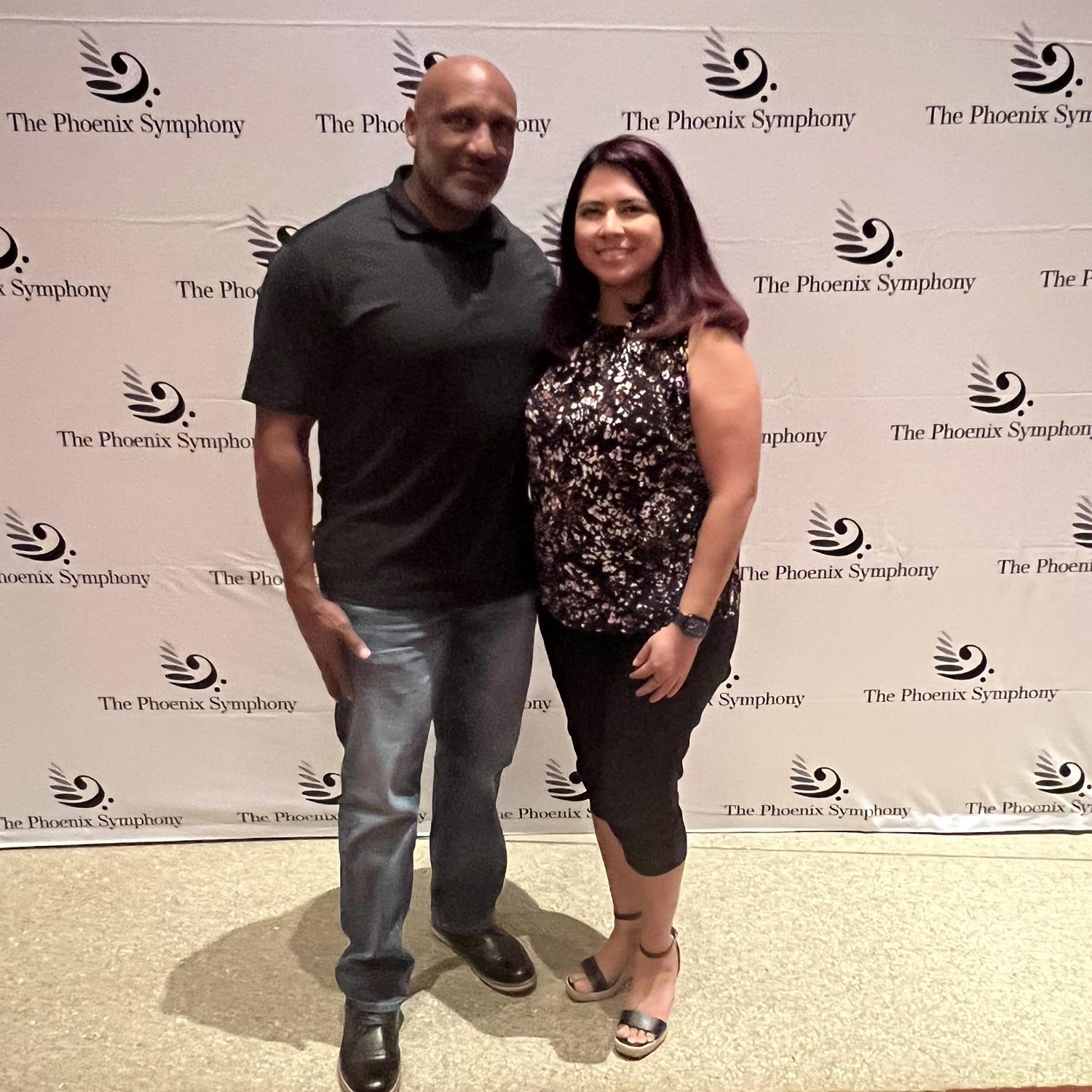 We love to experience things outside of our normal routine and lives. Attending the Phoenix Symphony for their season opener was a beautiful experience.