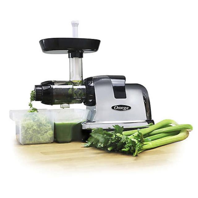 Omega® J8006HDC Juicer in Chrome