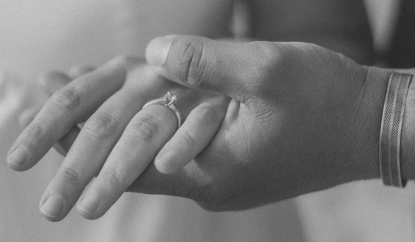 The Wedding Website of Rebecca Nelson and Ryan Thomas