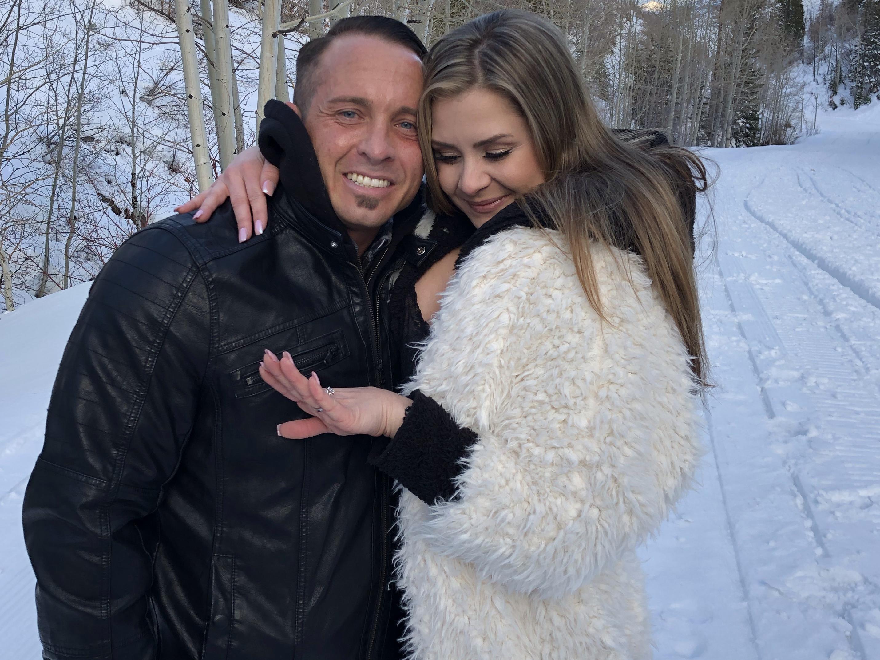 The Wedding Website of Nicole Peterson and Brett Mahoney