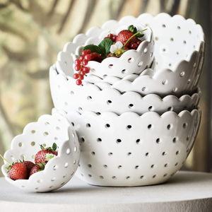 Large White Scallop Eyelet Stoneware Colander