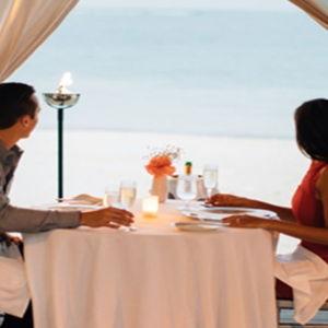 Jamaica Honeymoon: Candlelight Dinner On Beach