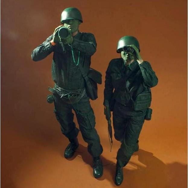 We won best halloween costume as "army men"