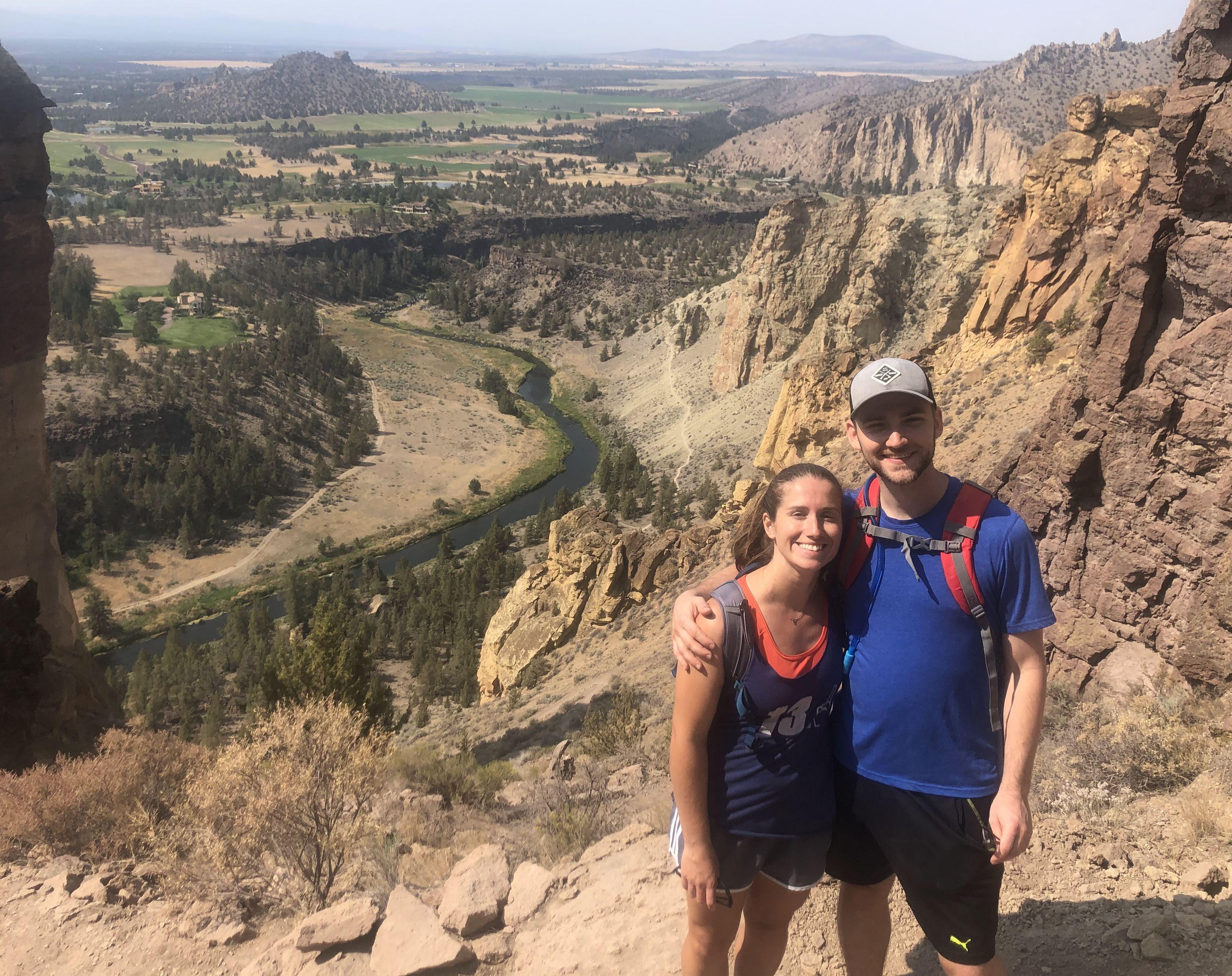 The Wedding Website of Elena Vidrascu and Tanner Bitz