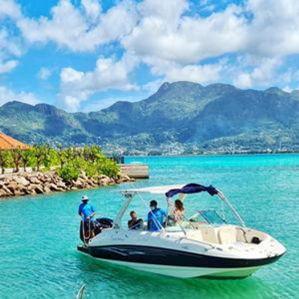 Seychelles Boat Day & Island Hopping