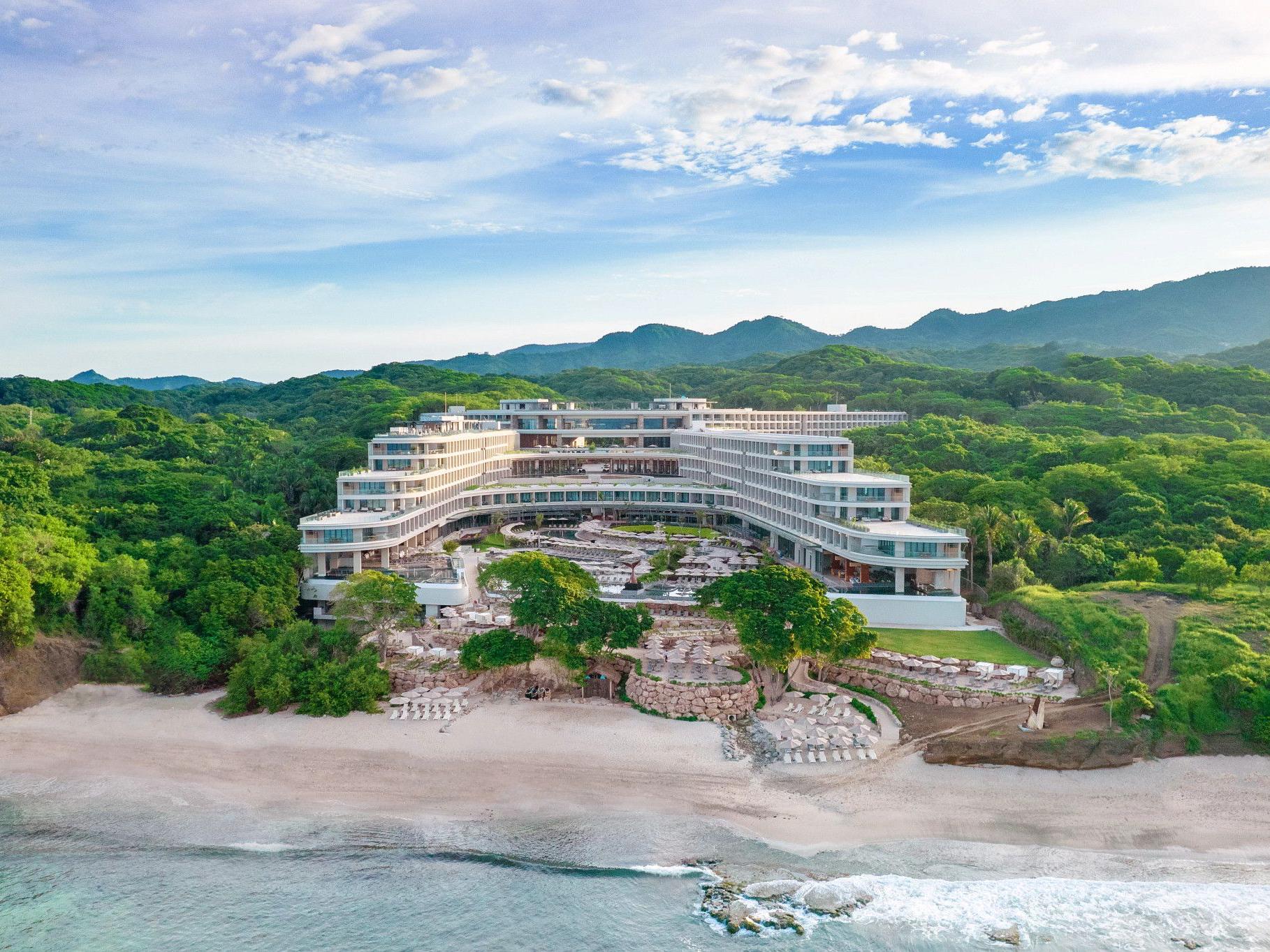 The Wedding Website of Jen Newman and Lex Atencio