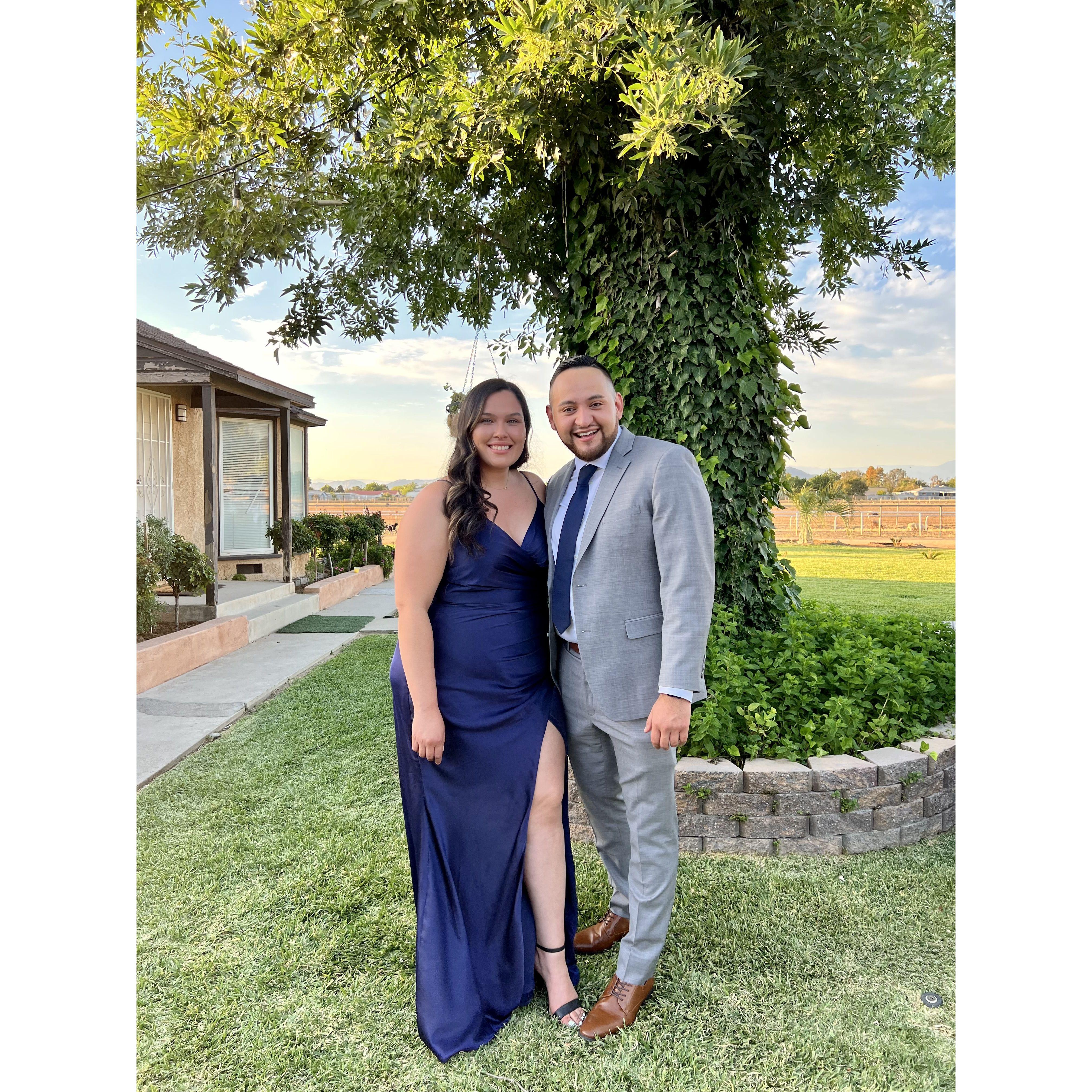 Our first wedding together!
¡Nuestra primera boda juntos!