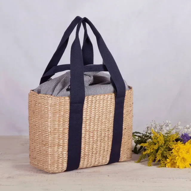 Picnic Time Parisian Picnic Tote Basket Beige with Navy Blue Accents