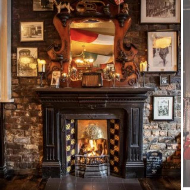 Dinner at The Brazen Head