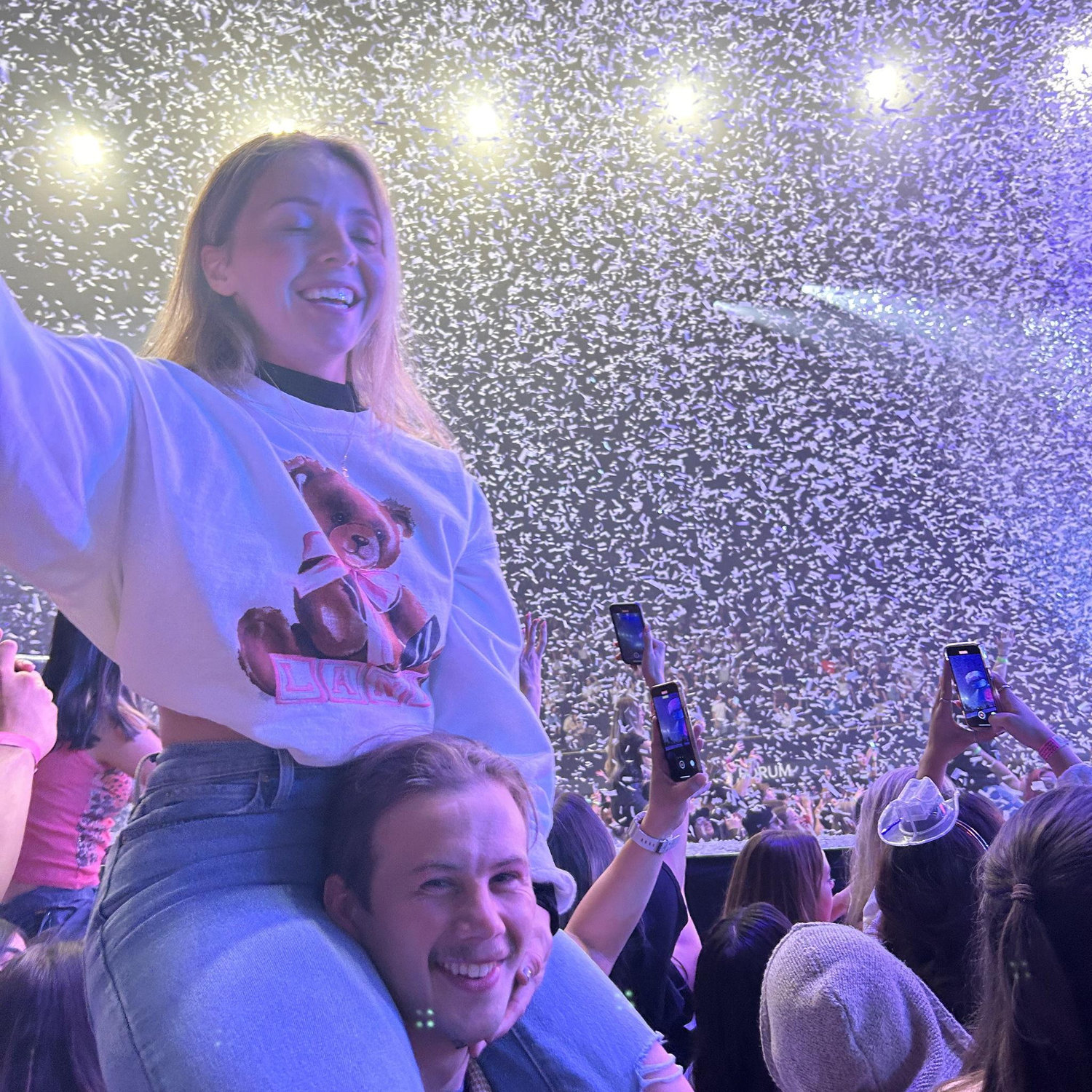 LANY concert